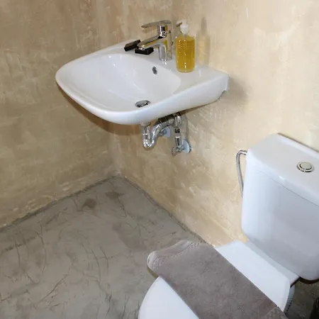 Solasta In Santorini