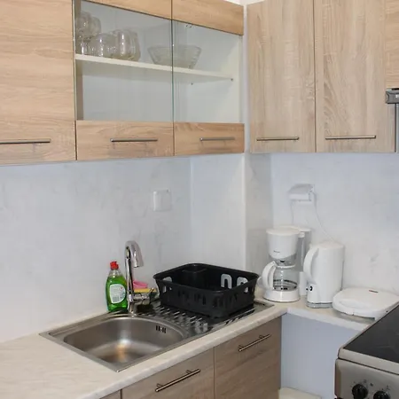 Solasta In Santorini Akrotírion