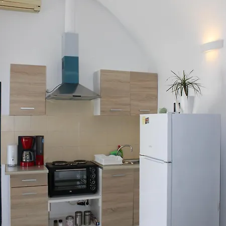 Solasta In Santorini