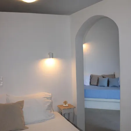 Solasta In Santorini * Akrotírion